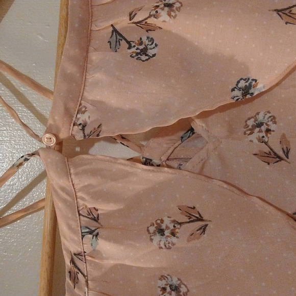 Express Pink Floral  Ruffle Halter OTS Top - Picture 2 of 4